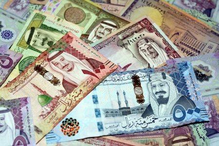 تحويل 80 ريال سعودي إلى جنيه استرليني: دليل شامل